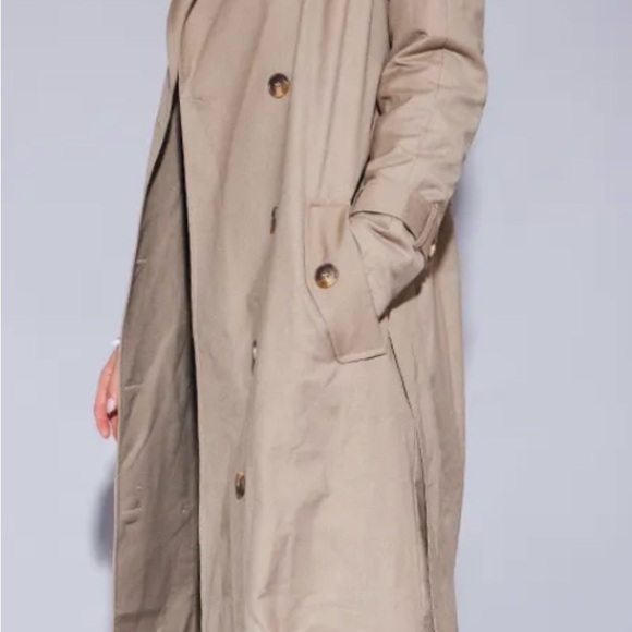 American Eagle Outfitters Jackets & Blazers - American Eagle Outfitters Long Tan Trench Coat timeless